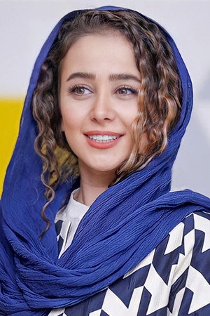 Elnaz Habibi portrait
