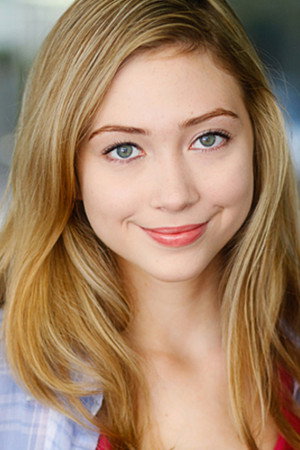 Athena Baumeister portrait