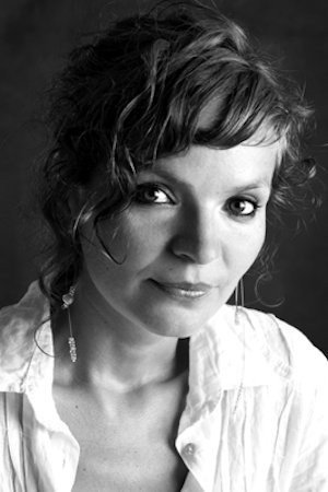 Anaïs Barbeau-Lavalette portrait