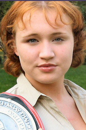 Kelly Kobald portrait