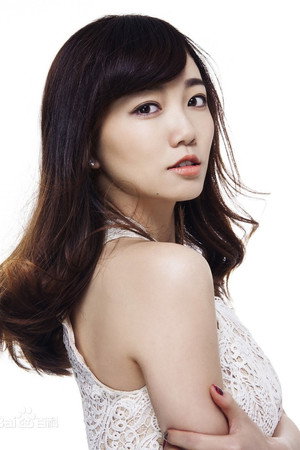 Yu Shasha portrait