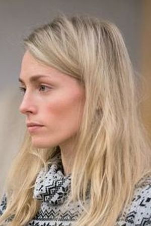 Sarah MacRae portrait