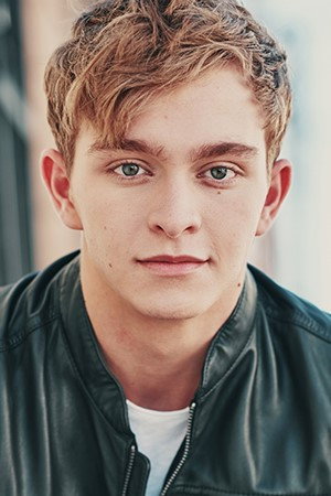 Gavin Lewis portrait