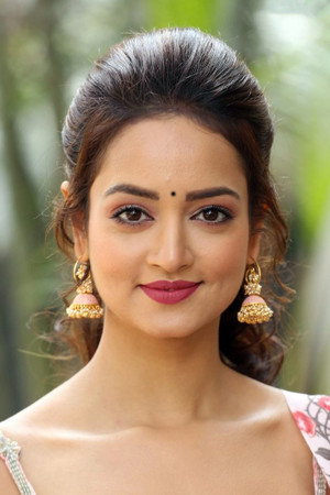 Shanvi Shrivastava portrait