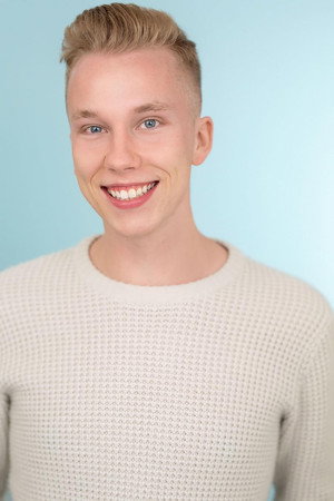 Aidan Muth portrait