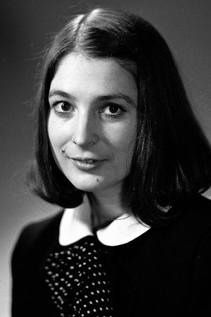 Rita Raave portrait