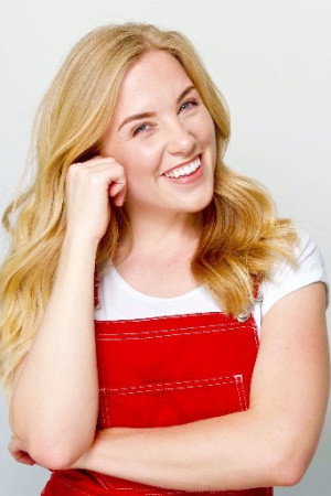Maddie Moate portrait
