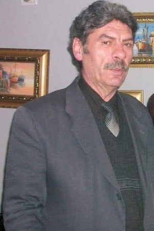 Viktor Çaro portrait