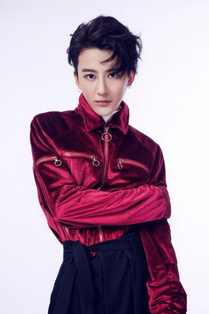 Lu Zhuo portrait