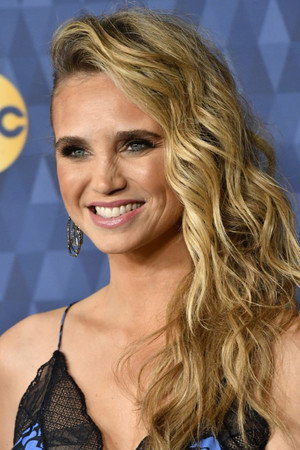 Fiona Gubelmann portrait