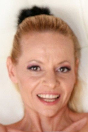 Raisa Wetsx portrait
