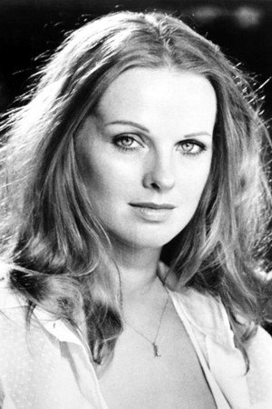 Angel Tompkins portrait