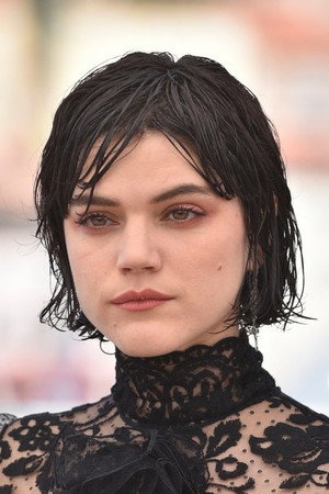 Soko portrait