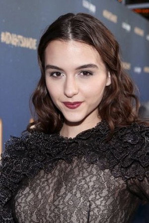 Quinn Shephard portrait