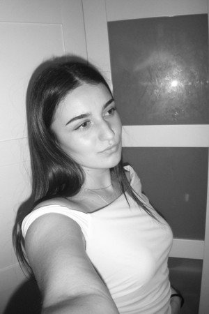 Elisa Mier portrait