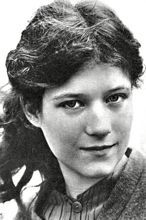 Laura Duke Condominas portrait
