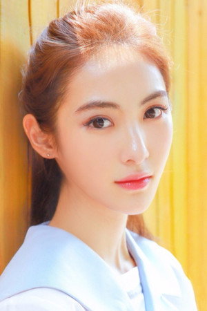 Bai Yu portrait