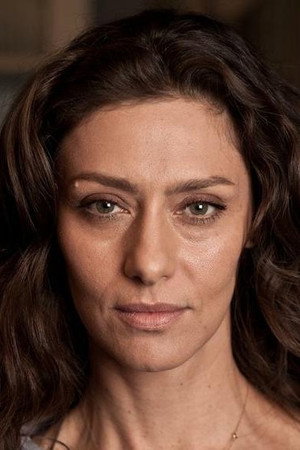 Maria Fernanda Cândido portrait