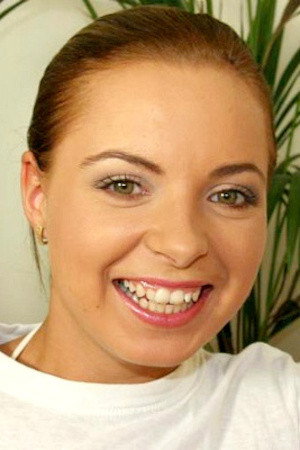 Jaqueline Gold portrait