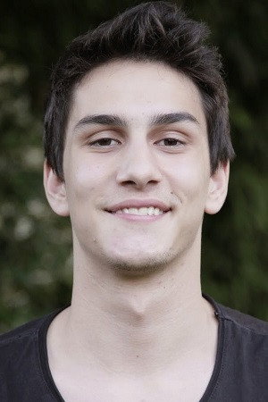 Sina Özer portrait