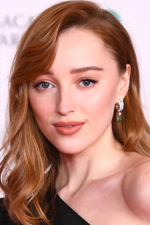 Phoebe Dynevor portrait