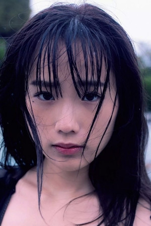Yuzuki Akiyama portrait
