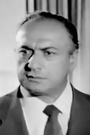 Hadi Hün portrait