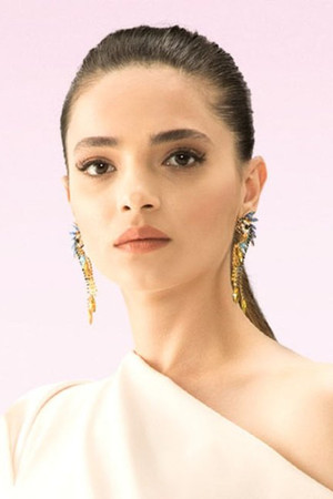 Şifanur Gül portrait