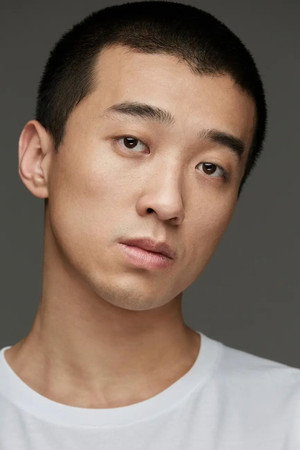Ruguang Wei portrait