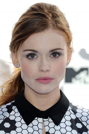 Holland Roden portrait