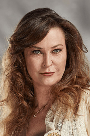 İpek Tenolcay portrait