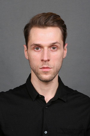 Piotr Janiszewski portrait