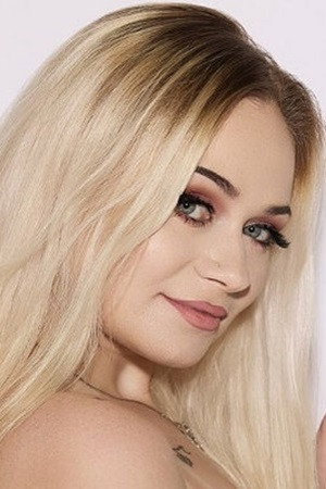 Rylee Blake portrait