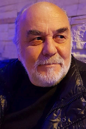Sait Genay portrait