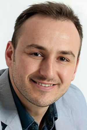 Çağlar Tüfekçi portrait
