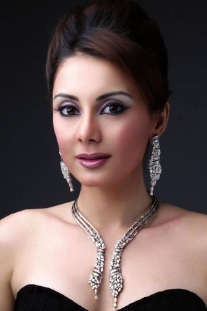 Minissha Lamba portrait