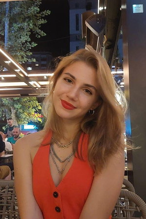 Dora Akan Zlatanova portrait