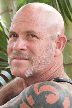 Luis Casola portrait