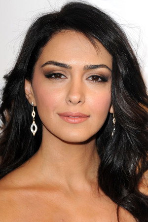 Nazanin Boniadi portrait