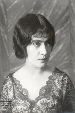 Karen Caspersen portrait