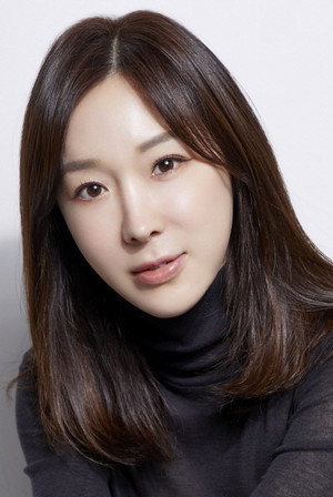 Lee Ji-hye portrait