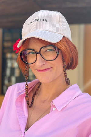 Mia Lourenço portrait