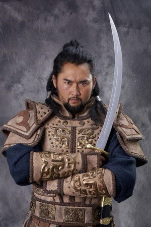 Ai Li-Ku portrait