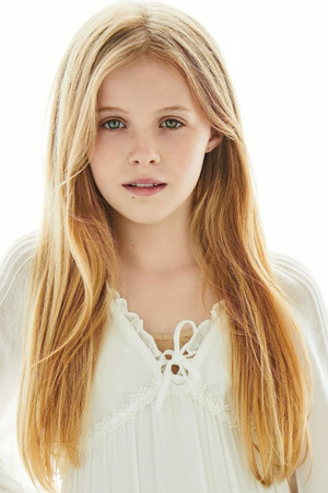Alyla Browne portrait