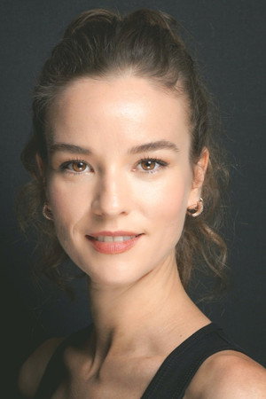 Funda Güray portrait