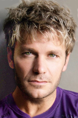Vic Mignogna portrait