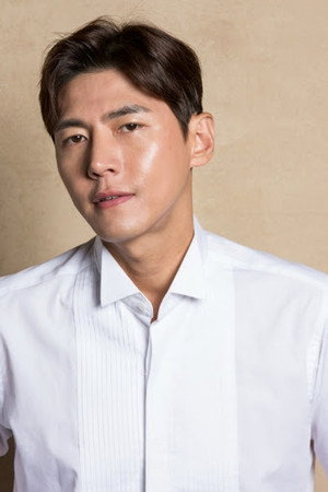 Song Jae-hee portrait