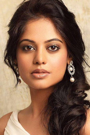 Bindu Madhavi portrait