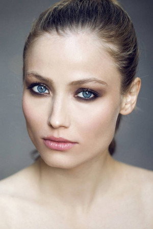 Veronica Olivier portrait