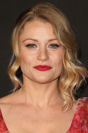 Emilie de Ravin portrait